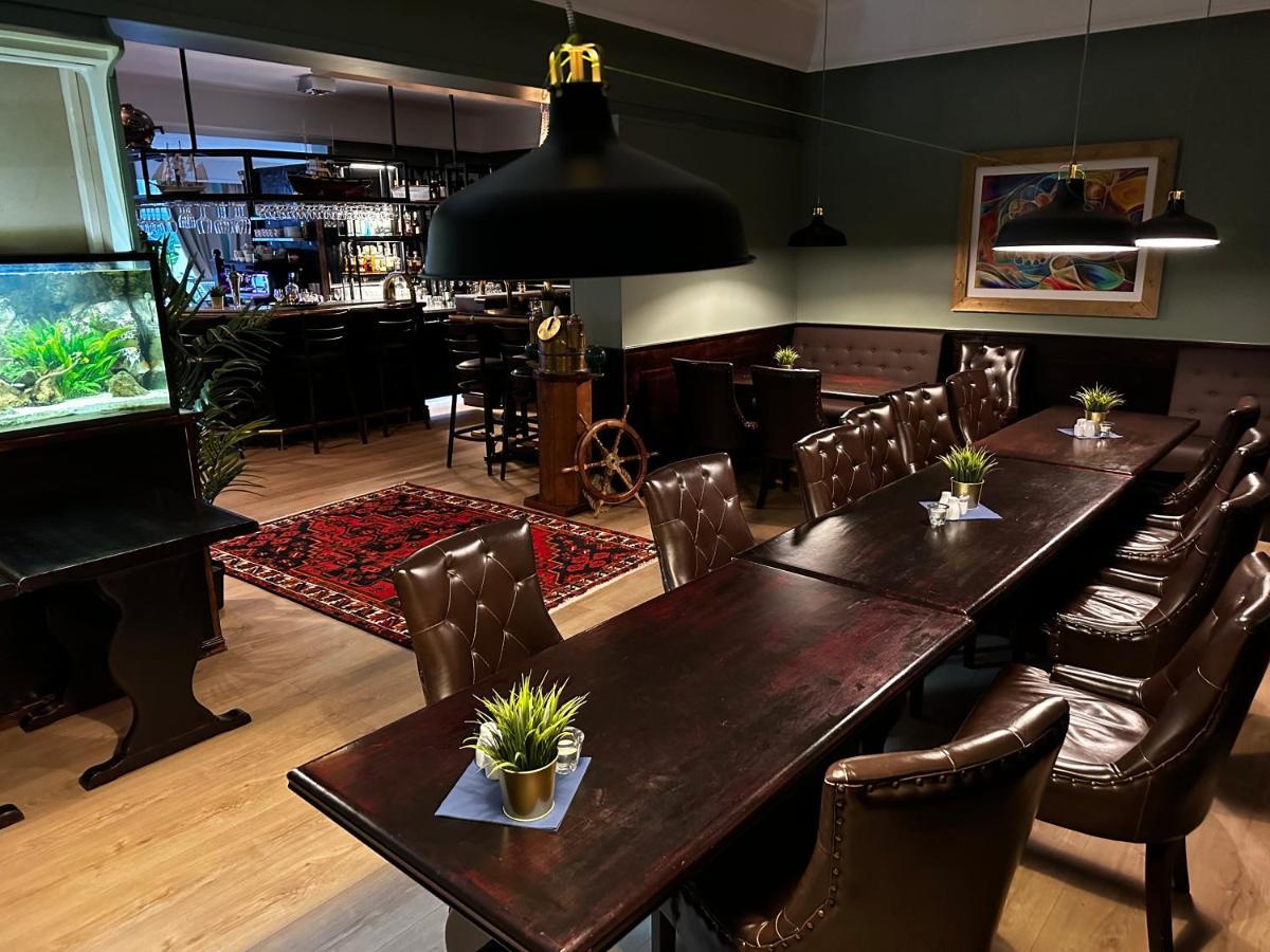 Bomlo Hotell Екстер'єр фото